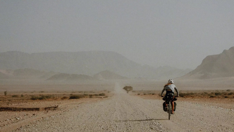 Same Sun – Mit dem Fahrrad durch Afrika